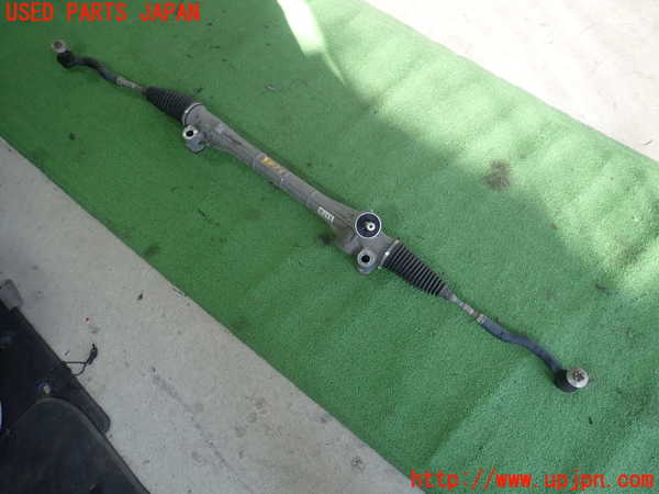 1UPJ-34334235]レクサス・CT200h(ZWA10)パワステギアボックス 中古_m0001.jpg