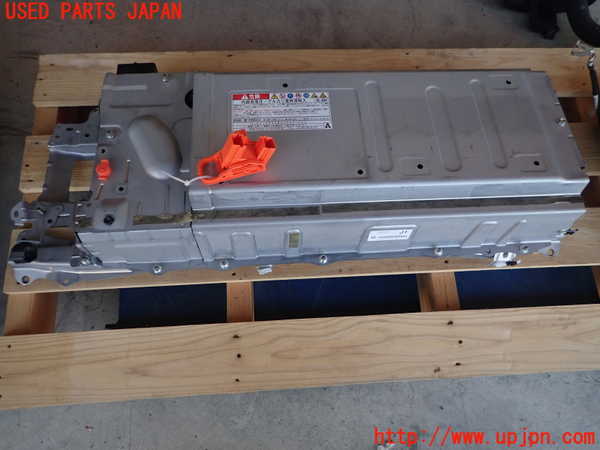 1UPJ-34336911]レクサス・CT200h(ZWA10)ハイブリッドバッテリー1 中古_m0002.jpg