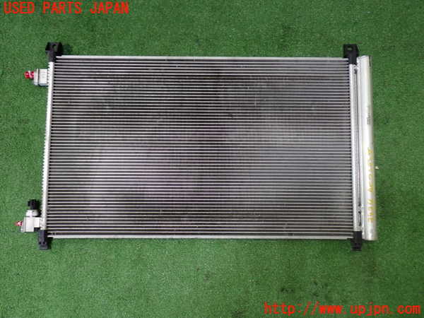 1UPJ-34346031]セレナ e-POWER(HFC27)エアコンコンデンサー1 中古_m0001.jpg