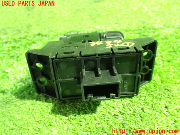 1UPJ-34346306]セレナ e-POWER(HFC27)スイッチ1（電動パーキング オートホールド） 中古_m0002.jpg