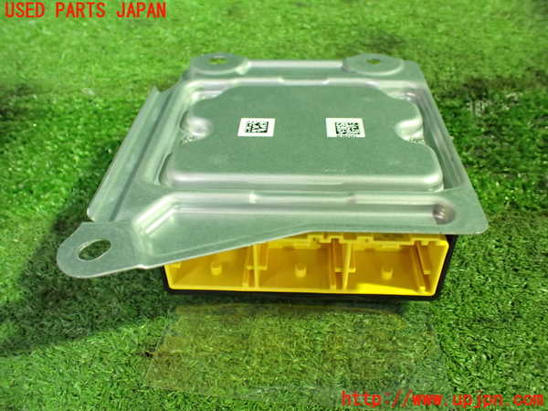 1UPJ-34346145]セレナ e-POWER(HFC27)エアバッグコンピューター 中古_m0002.jpg