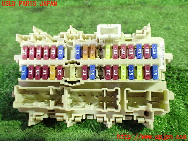 1UPJ-34346741]セレナ e-POWER(HFC27)ヒューズボックス1 中古_m0001.jpg