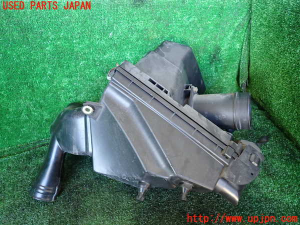 5UPJ-34352560]セレナ(TC24)エアクリーナーボックス 中古_m0003.jpg