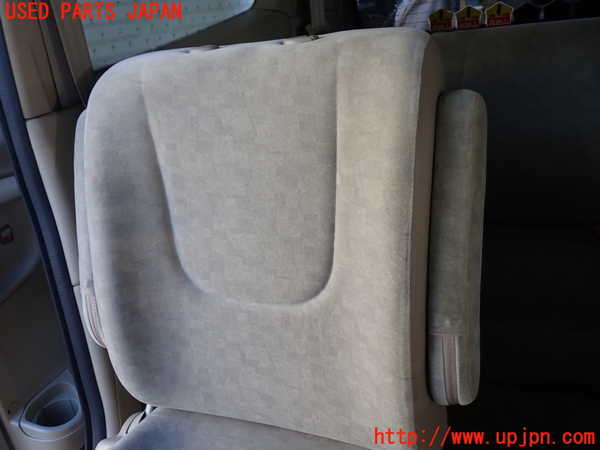 1UPJ-34357145]セレナ(TC24)右2列目シート 中古_m0002.jpg