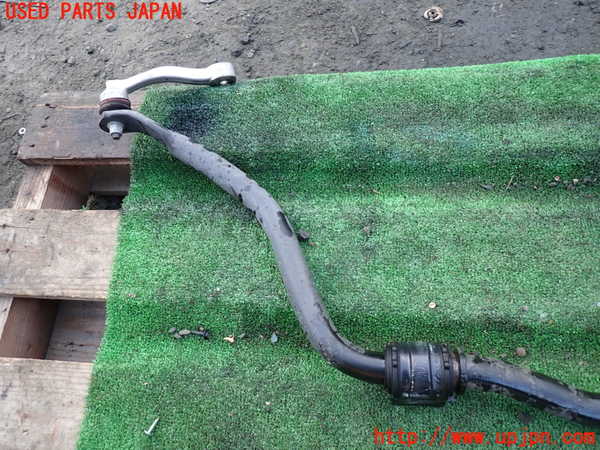 1UPJ-34385440]ジャガー・XF スポーツブレイク(JBS2NC)フロントスタビライザー 中古_m0003.jpg