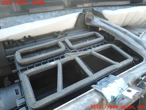 1UPJ-34386081]ジャガー・XF スポーツブレイク(JBS2NC)エバポレーター1 中古_m0002.jpg