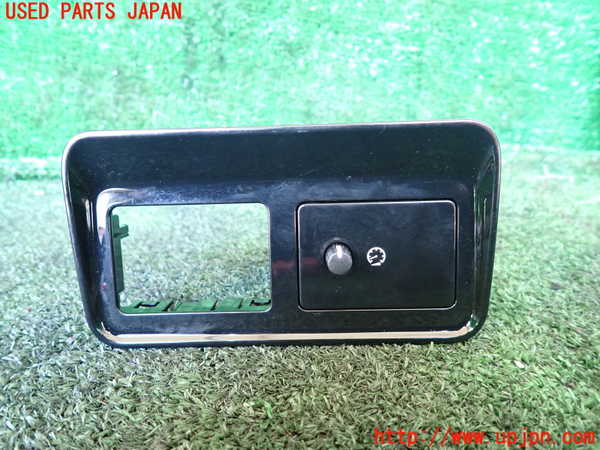 1UPJ-34386309]ジャガー・XF スポーツブレイク(JBS2NC)スイッチ4 中古_m0001.jpg