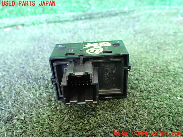 1UPJ-34386312]ジャガー・XF スポーツブレイク(JBS2NC)スイッチ7 中古_m0002.jpg