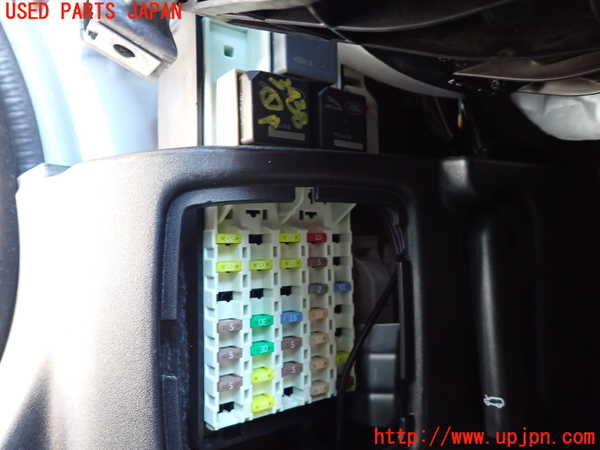 1UPJ-34386741]ジャガー・XF スポーツブレイク(JBS2NC)ヒューズボックス1 中古_m0001.jpg