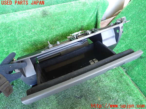 1UPJ-34387516]ジャガー・XF スポーツブレイク(JBS2NC)グローブボックス1 中古_m0003.jpg