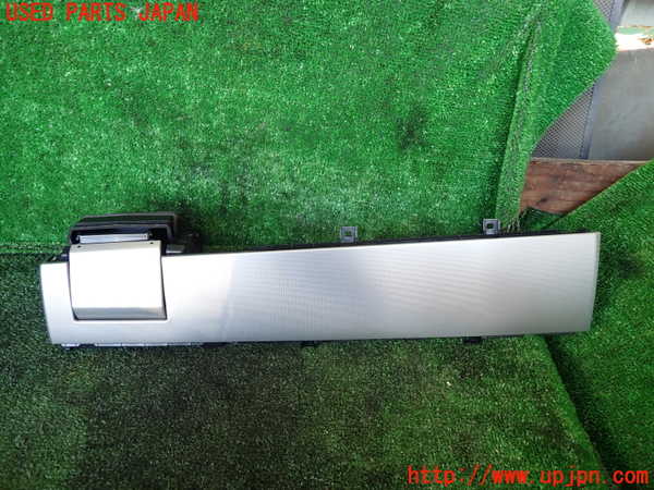 1UPJ-34387527]ジャガー・XF スポーツブレイク(JBS2NC)エアコン吹き出し口2 中古_m0001.jpg