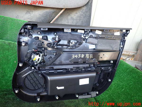 1UPJ-34381264]ジャガー・XF スポーツブレイク(JBS2NC)左前ドア内張り 中古_m0004.jpg