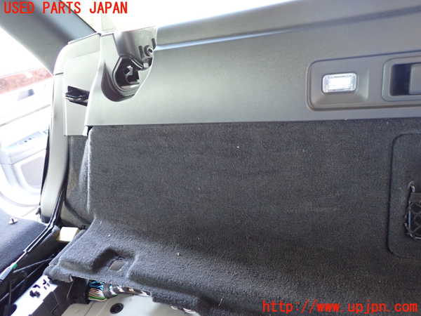 1UPJ-34387675]ジャガー・XF スポーツブレイク(JBS2NC)右リアピラートリム 中古_m0002.jpg