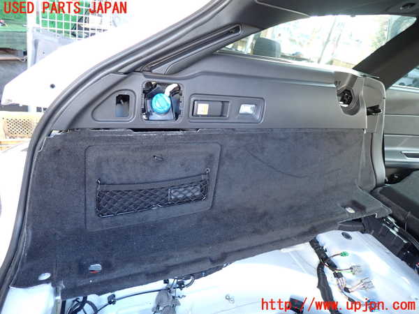 1UPJ-34387680]ジャガー・XF スポーツブレイク(JBS2NC)左リアピラートリム 中古_m0001.jpg