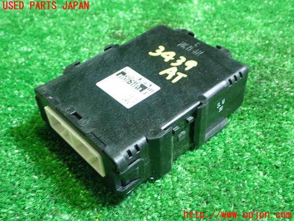 1UPJ-34396115]エスクァイアハイブリッド(ZWR80G)ミッションコンピューター 中古_m0001.jpg