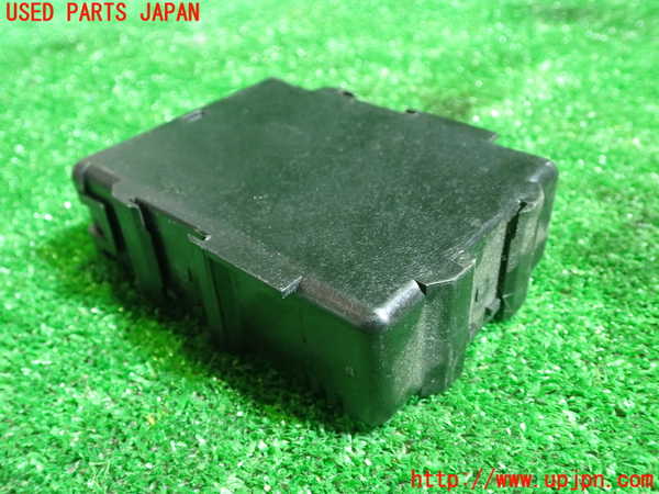 1UPJ-34396115]エスクァイアハイブリッド(ZWR80G)ミッションコンピューター 中古_m0003.jpg