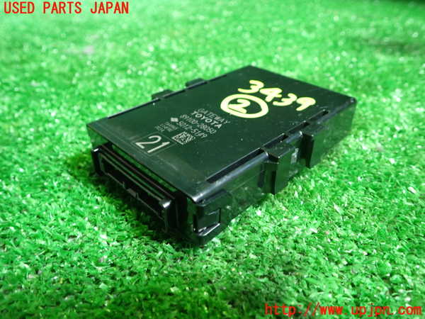 1UPJ-34396147]エスクァイアハイブリッド(ZWR80G)コンピューター2 中古_m0001.jpg