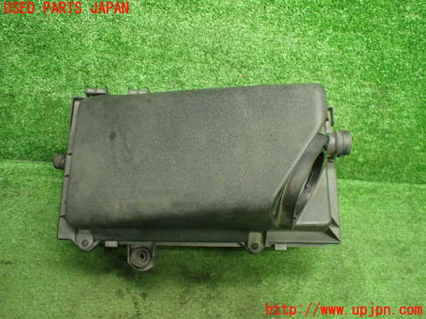 1UPJ-34402560]アウディ・TT ロードスター(8NAUQ)エアクリーナーボックス 中古_m0001.jpg