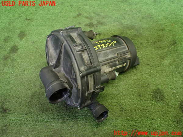 1UPJ-34402590]アウディ・TT ロードスター(8NAUQ)エアポンプ 中古_m0001.jpg