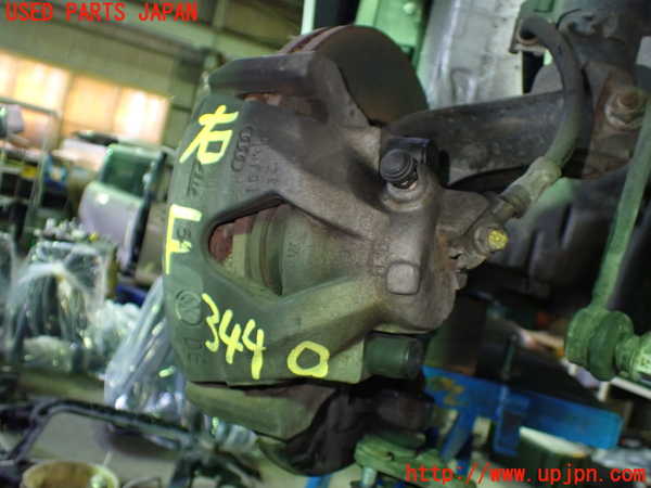 1UPJ-34404080]アウディ・TT ロードスター(8NAUQ)右フロントキャリパー 中古_m0002.jpg