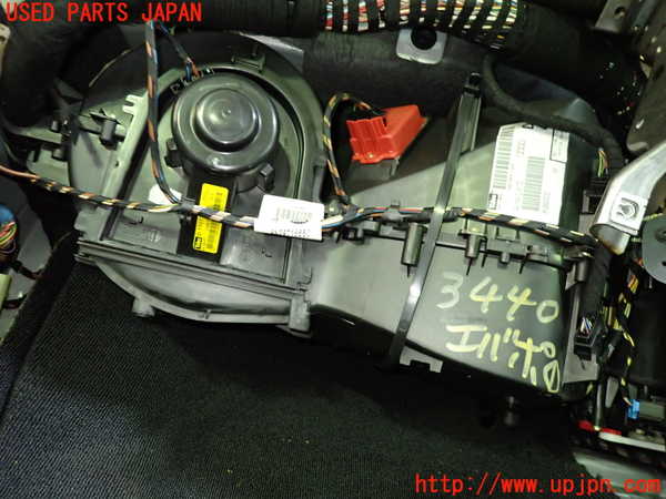 5UPJ-34406081]アウディ・TT ロードスター(8NAUQ)エバポレーター1 中古_m0003.jpg