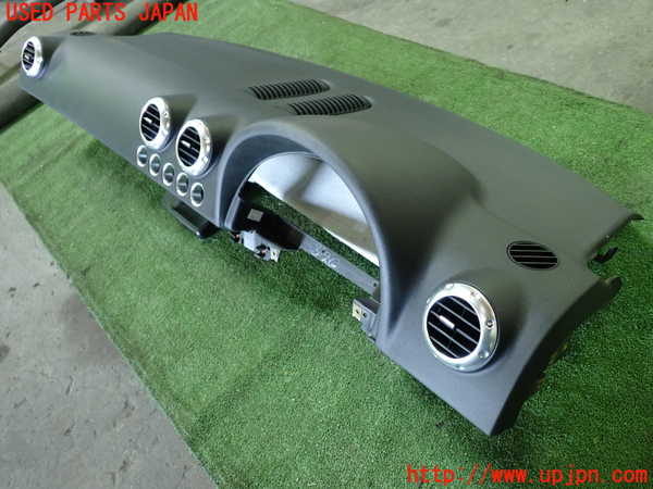 1UPJ-34407505]アウディ・TT ロードスター(8NAUQ)ダッシュボード 中古_m0003.jpg