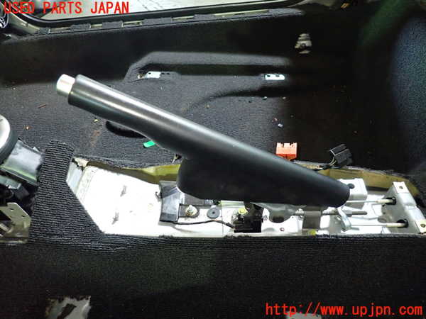 5UPJ-34407550]アウディ・TT ロードスター(8NAUQ)サイドブレーキレバー 中古_m0001.jpg
