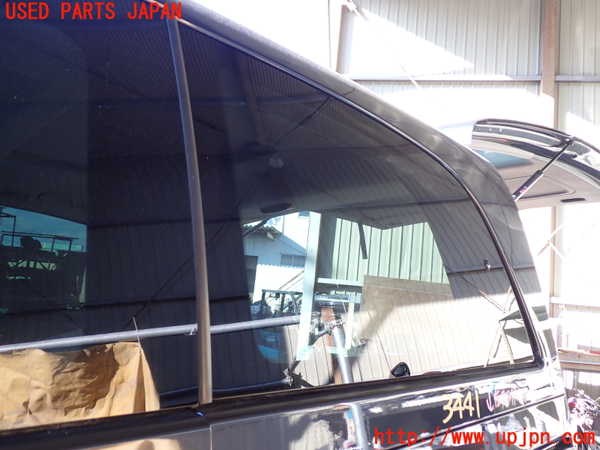 5UPJ-34411382]ベンツ V350 W639(639811C)左クォーターガラス 中古_m0001.jpg
