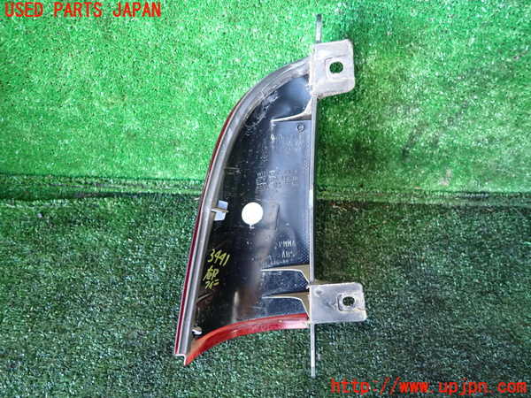 1UPJ-34411550]ベンツ V350 W639(639811C)右リアフィニッシャー 中古_m0002.jpg