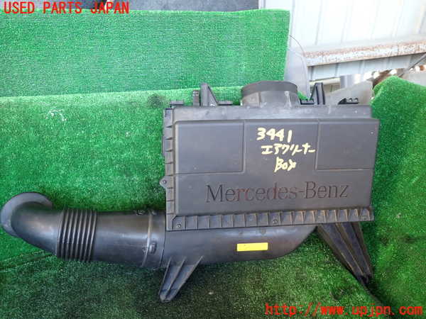 1UPJ-34412560]ベンツ V350 W639(639811C)エアクリーナーボックス 中古_m0001.jpg