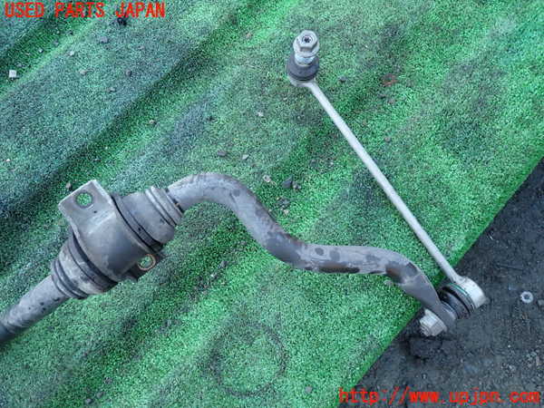 1UPJ-34415440]ベンツ V350 W639(639811C)フロントスタビライザー 中古_m0003.jpg