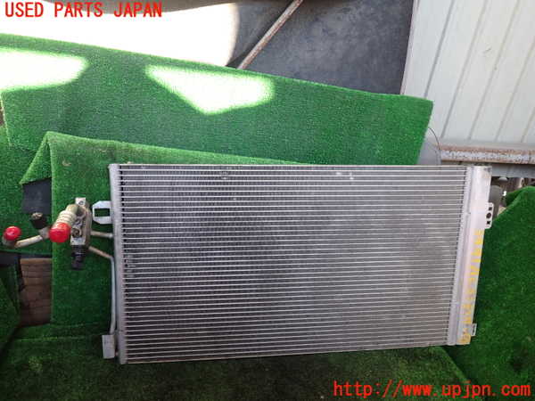 5UPJ-34416031]ベンツ V350 W639(639811C)エアコンコンデンサー1 中古_m0001.jpg
