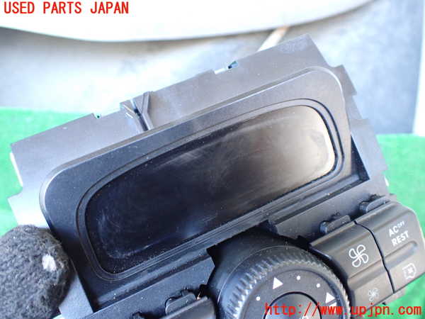 1UPJ-34416066]ベンツ V350 W639(639811C)エアコンスイッチ1 中古_m0002.jpg