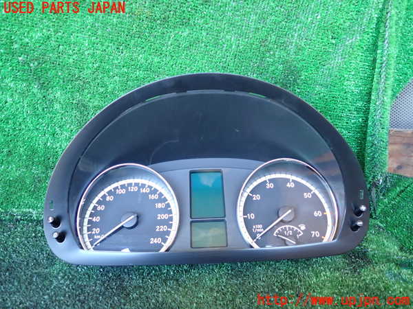 1UPJ-34416170]ベンツ V350 W639(639811C)スピードメーター 中古_m0001.jpg