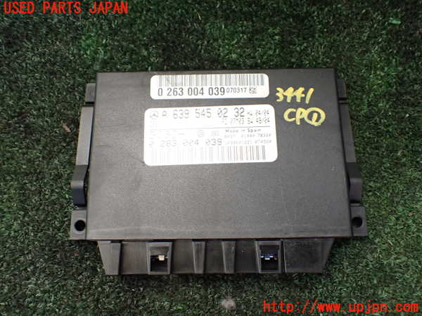 1UPJ-34416146]ベンツ V350 W639(639811C)コンピューター1 中古_m0001.jpg