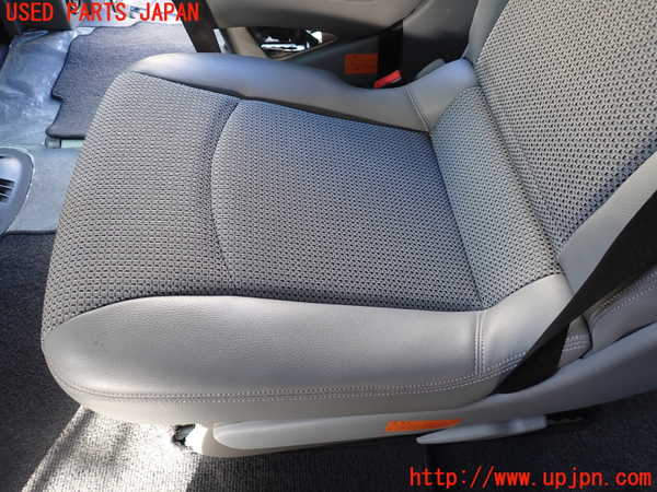 1UPJ-34417175]ベンツ V350 W639(639811C)左2列目シート 中古_m0003.jpg