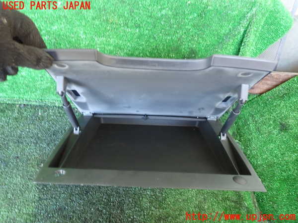 1UPJ-34417841]ベンツ V350 W639(639811C)小物入れ1 中古_m0003.jpg