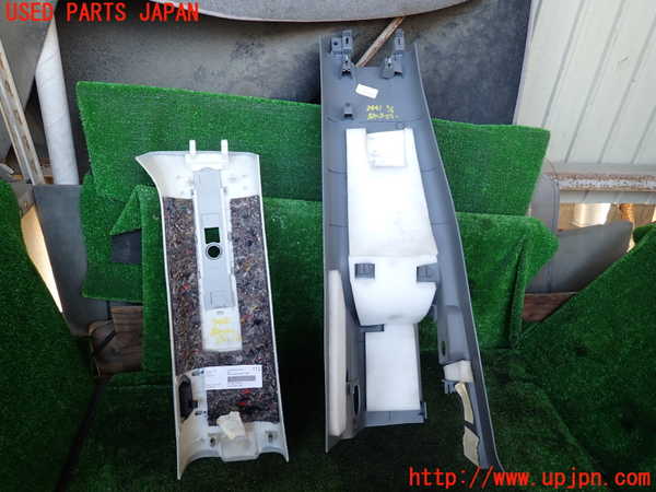 1UPJ-34417665]ベンツ V350 W639(639811C)右センターピラートリム 中古_m0002.jpg