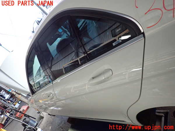 2UPJ-34421320]ベンツ C200(204048)(204)左後ドア 中古(43R-001582 M3240)_m0002.jpg