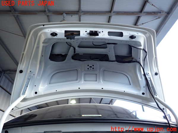 2UPJ-34421500]ベンツ C200(204048)(204)トランク 中古_m0002.jpg