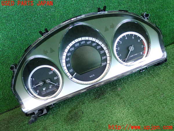 2UPJ-34426170]ベンツ C200(204048)(204)スピードメーター 中古_m0001.jpg
