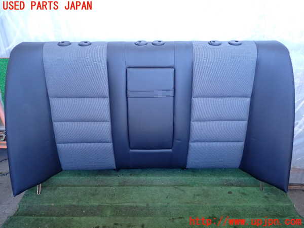 2UPJ-34427385]ベンツ C200(204048)(204)リアシート 中古_m0002.jpg