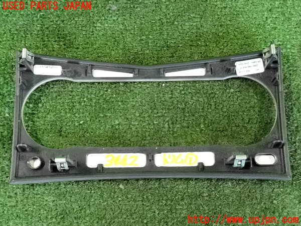 2UPJ-34427691]ベンツ C200(204048)(204)内装トリム類1 中古_m0002.jpg