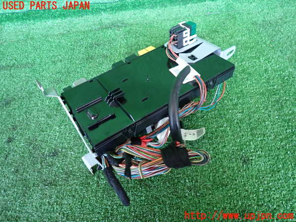 2UPJ-34436742]ベンツ CLS350(219356C)(219)ヒューズボックス2 中古_m0003.jpg