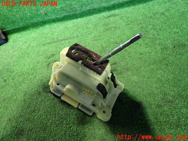 2UPJ-34437555]ベンツ CLS350(219356C)(219)ATシフトレバー 中古_m0001.jpg