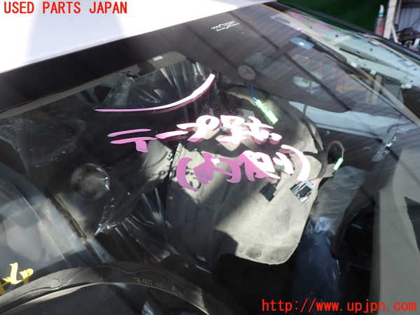 2UPJ-34441195]ボルボ・S60(FB4164T)フロントガラス 中古(43R-00027 M6)_m0003.jpg