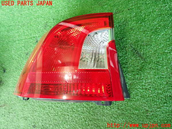 2UPJ-34441536]ボルボ・S60(FB4164T)左テールランプ 中古_m0001.jpg