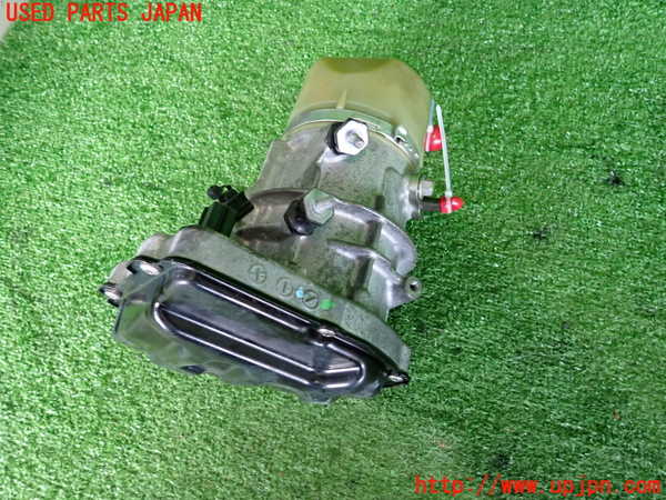 2UPJ-34444250]ボルボ・S60(FB4164T)パワステポンプ 中古_m0003.jpg