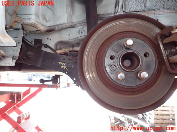 2UPJ-34444305]ボルボ・S60(FB4164T)左リアナックルハブ 中古_m0001.jpg