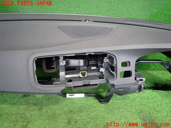 2UPJ-34447505]ボルボ・S60(FB4164T)ダッシュボード 中古_m0003.jpg